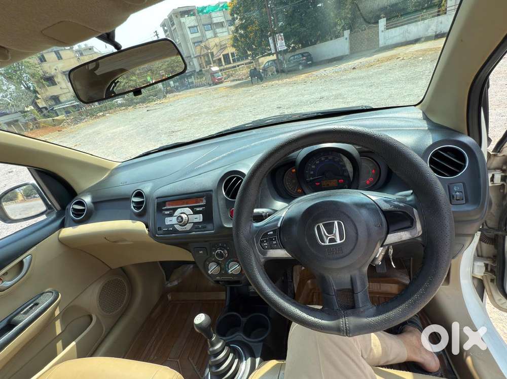 Honda Brio 2013-2016 V Mt, 2016, Petrol