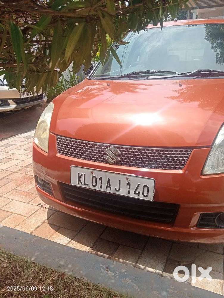 Maruti Suzuki Swift 2004-2010 1.3 Lxi, 2005, Petrol