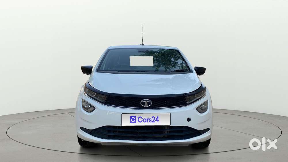 Tata Altroz Xz, 2022, Petrol