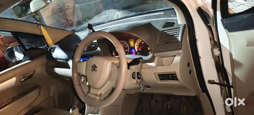 Maruti Suzuki Ertiga 2013