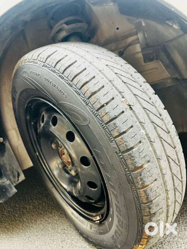 Maruti Suzuki Swift Dzire Vxi At, 2012, Petrol