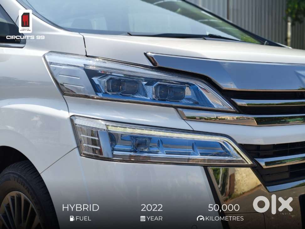 Toyota Vellfire, 2022, Petrol