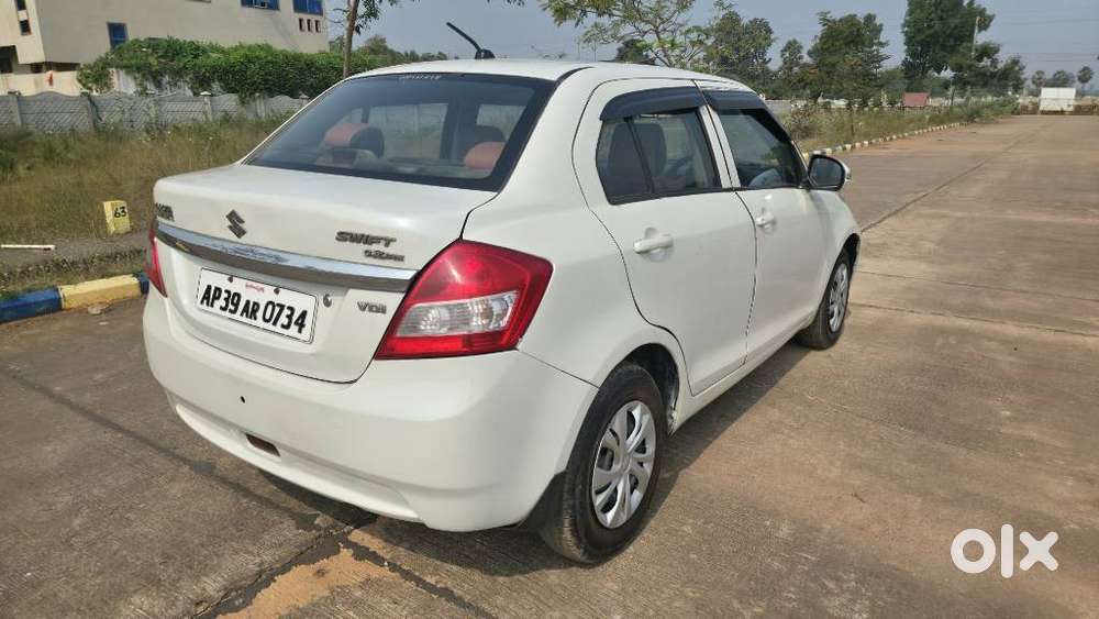 Maruti Suzuki Swift Dzire Vdi Bsiv, 2014, Diesel