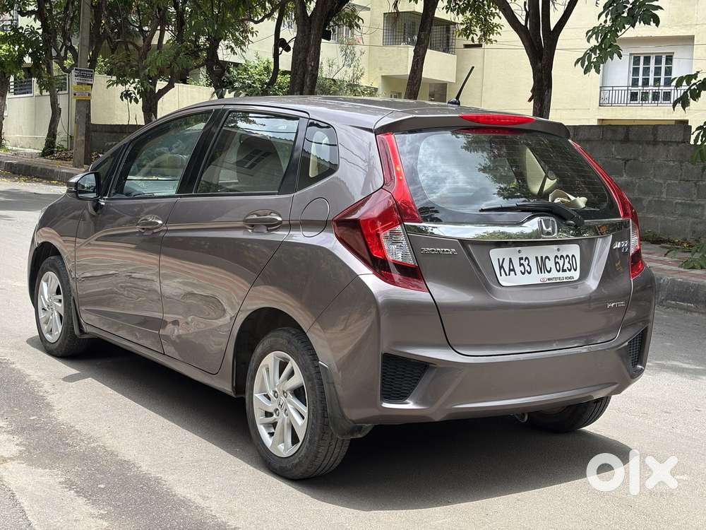 Honda Jazz 1.2 V I Vtec Privilege, 2015, Petrol