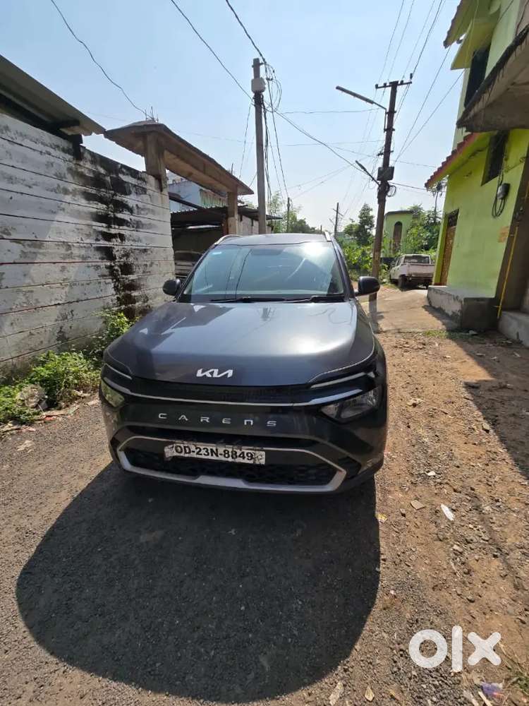 Kia Carens 2022 Petrol 62000 Km Driven