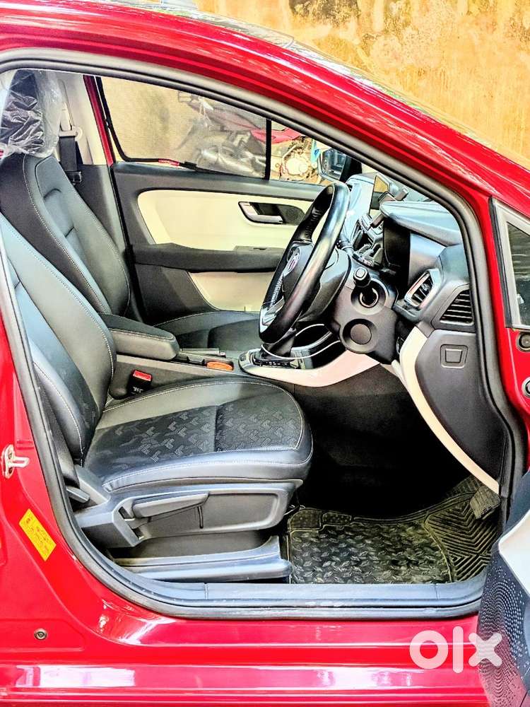 Tata Altroz Petrol 2023