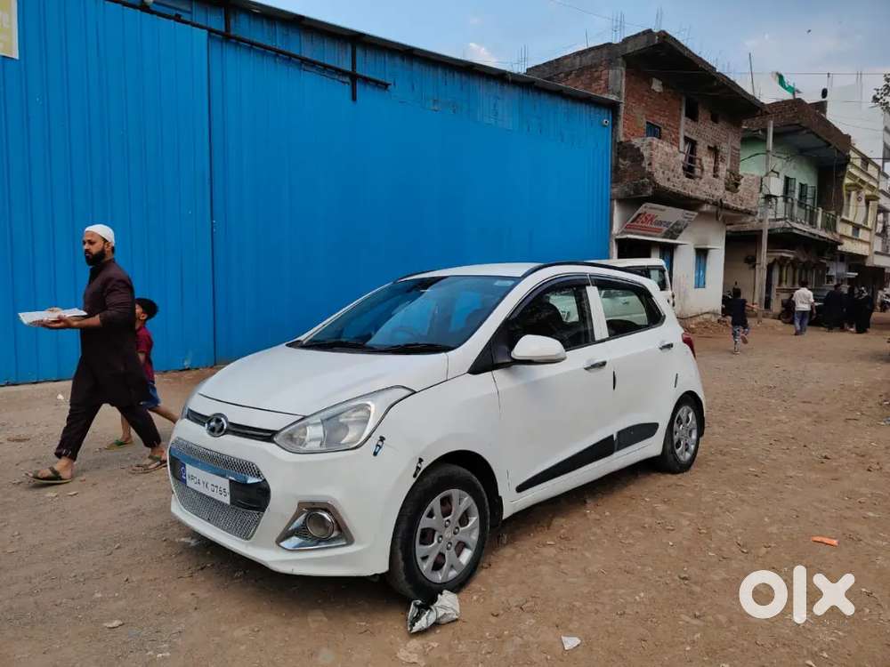 Hyundai Grand I10 Spotz 2015 Diesel 76000 Km Driven
