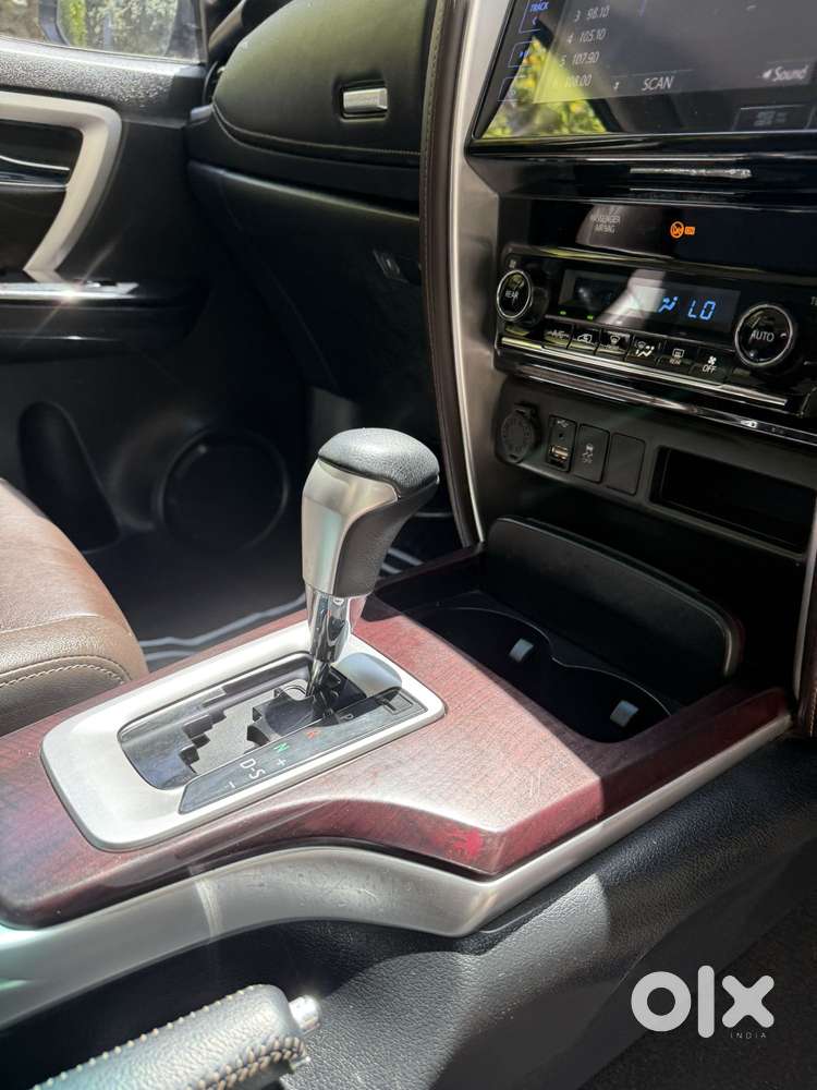 Toyota Fortuner [2021-ongoing] 2.7 2wd Petrol At, 2017, Petrol