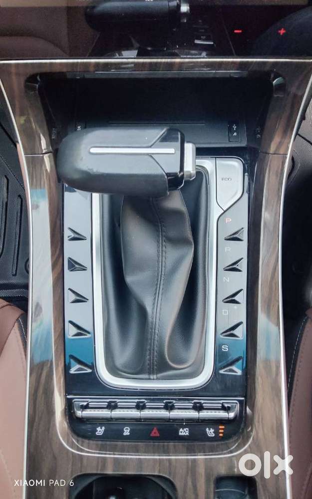Mg Hector Plus Sharp Pro 1.5 Turbo Petrol Cvt 7 Str, 2024, Petrol