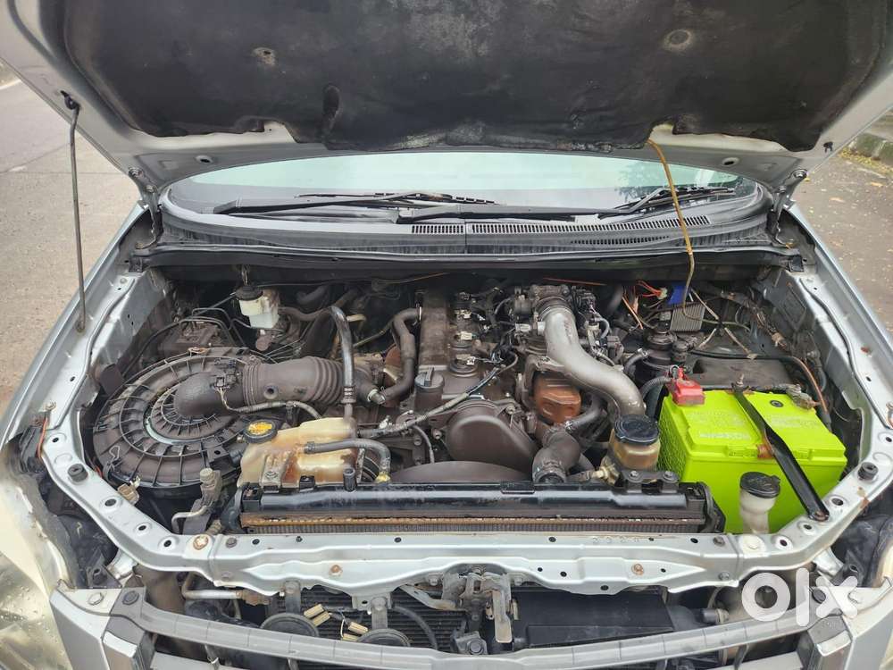 Toyota Innova 2.5 G (diesel) 8 Seater, 2014, Diesel