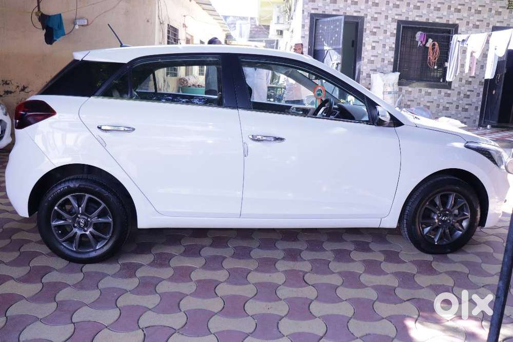 I20 Sports Petrol As Looking Like New