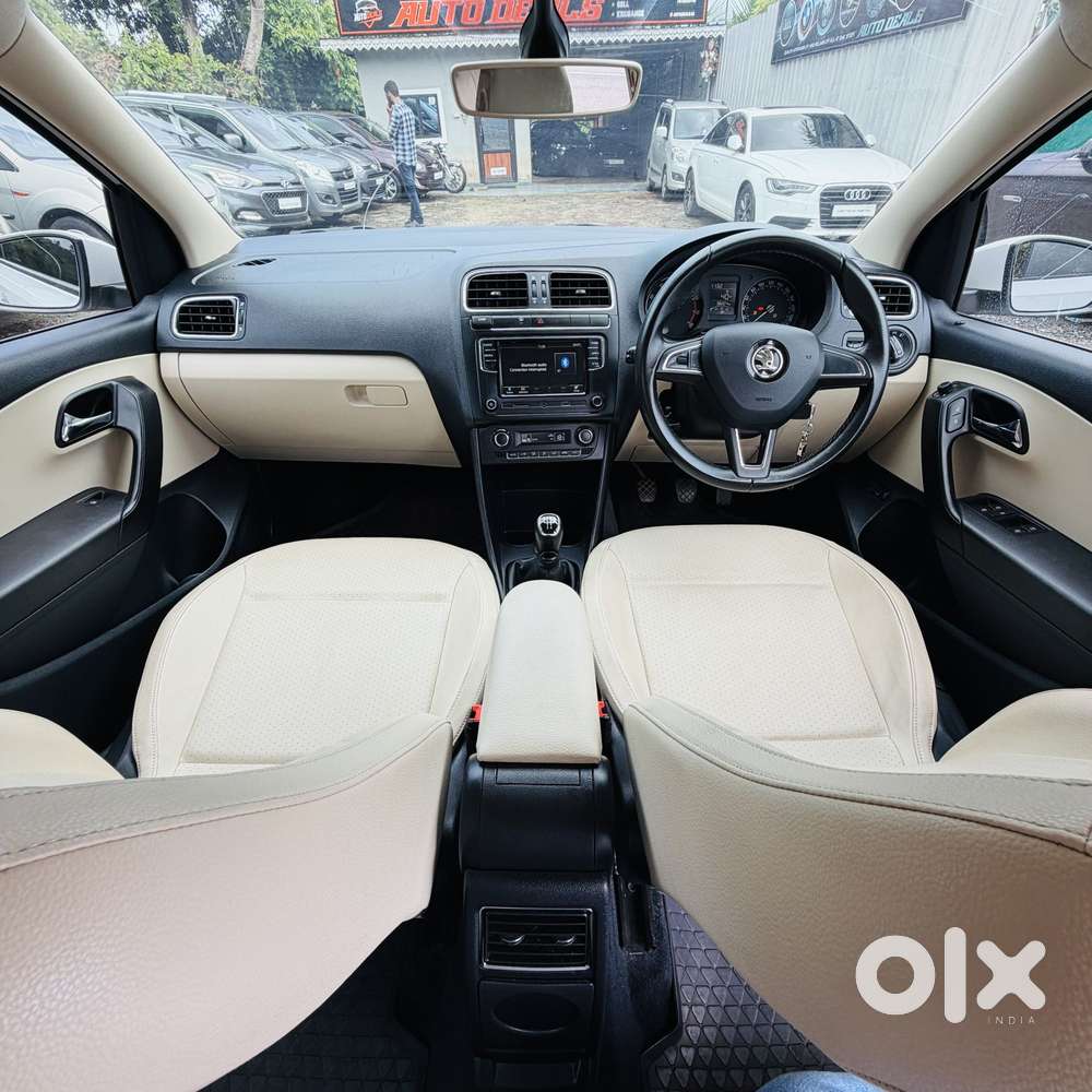 Skoda Rapid Elegance 1.6 Mpfi Mt, 2018, Petrol