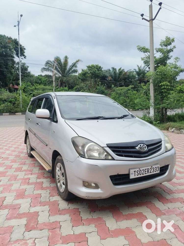 Toyota Innova 2.5 G (diesel) 7 Seater, 2009