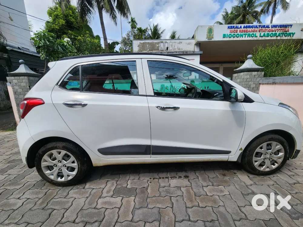 Hyundai Grand I10 Sportz 2013