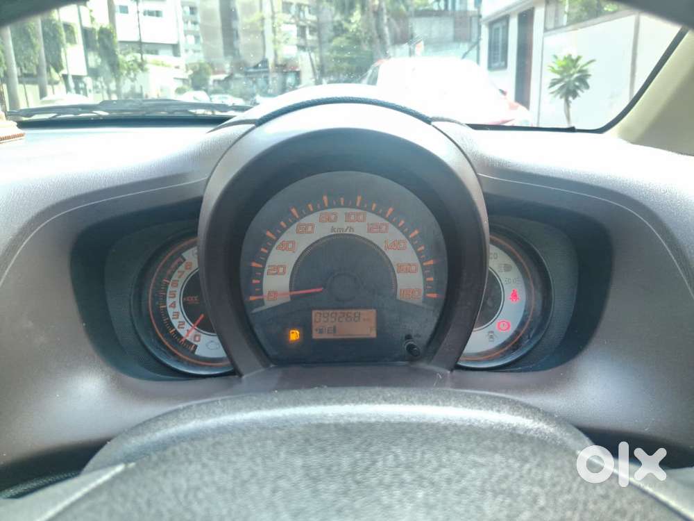 Honda Brio, 2012, Petrol