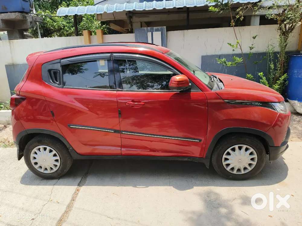 Mahindra Kuv 100 - 6 Seater