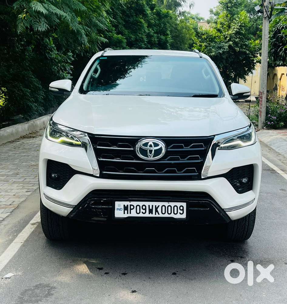 Toyota Fortuner [2021-ongoing] 2.8 2wd Diesel At, 2021, Diesel