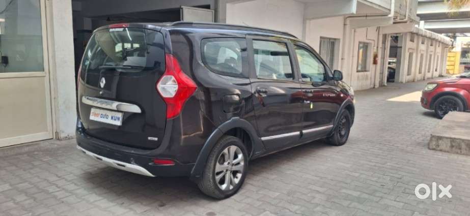 Renault Lodgy Stepway 110ps Rxz 7s, 2018, Petrol