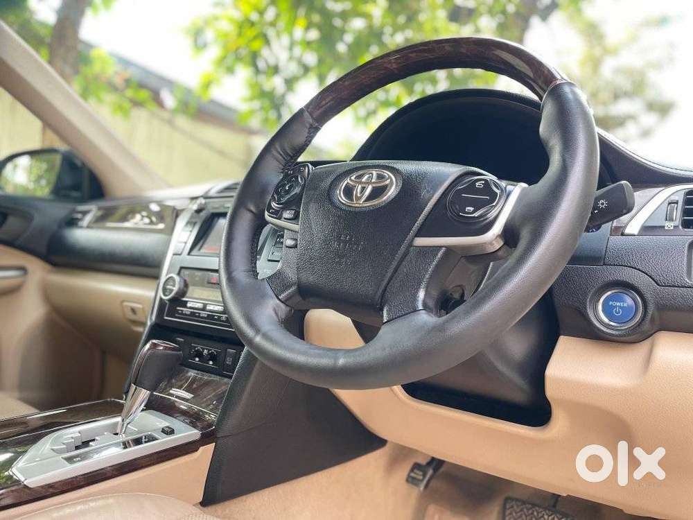 Toyota Camry 2.5 Hybrid, 2018, Petrol