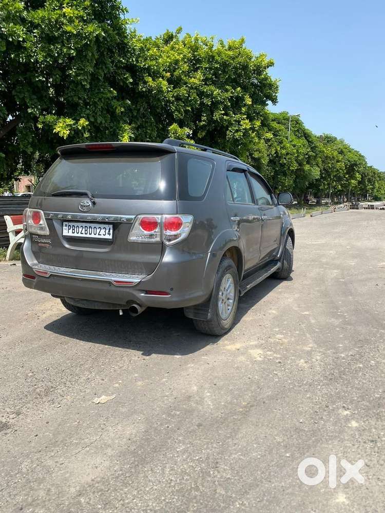Toyota Fortuner Diesel 4x4 2010