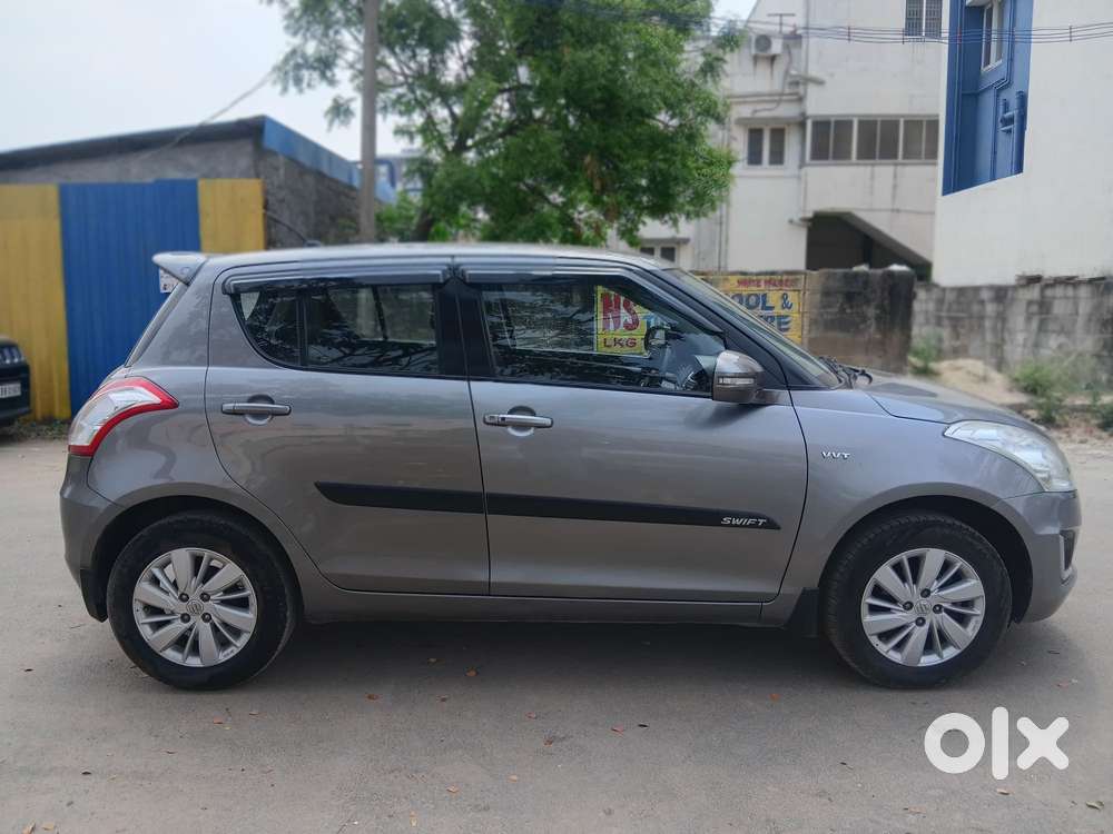 Maruti Suzuki Swift Zxi, 2016, Petrol