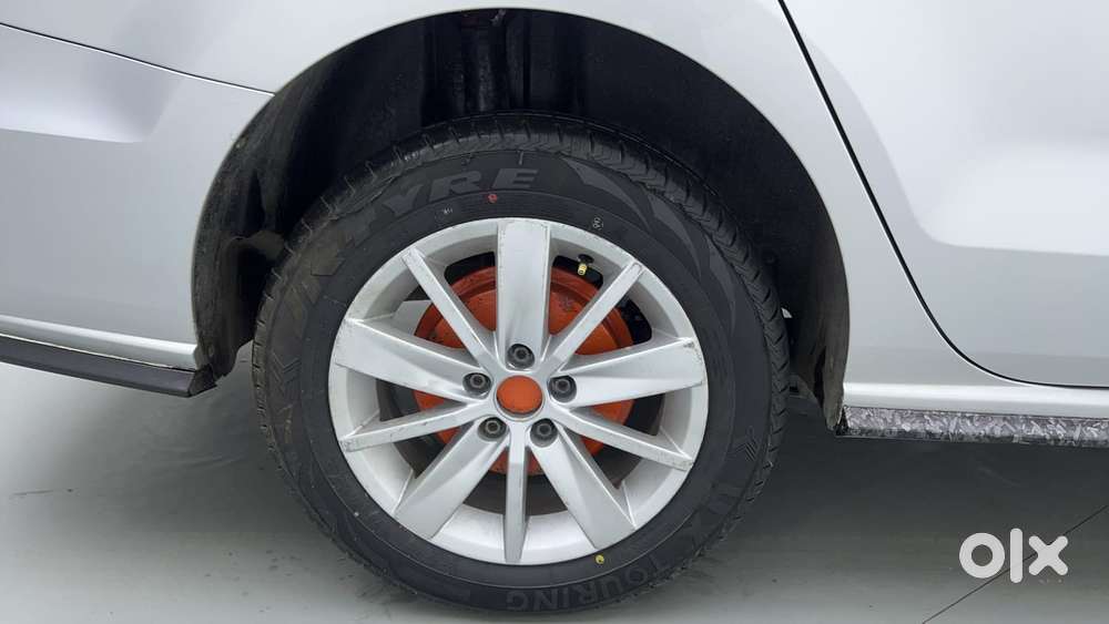 Volkswagen Vento 2010-2013 Petrol Highline At, 2022, Petrol