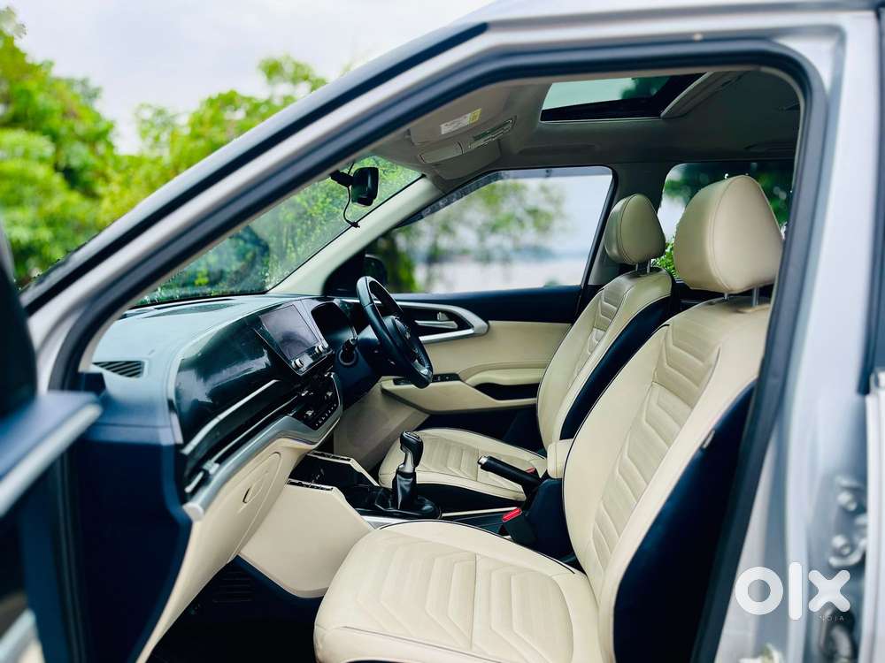 Kia Carens 1.5 Luxury Plus Turbo 7 Str, 2022, Petrol