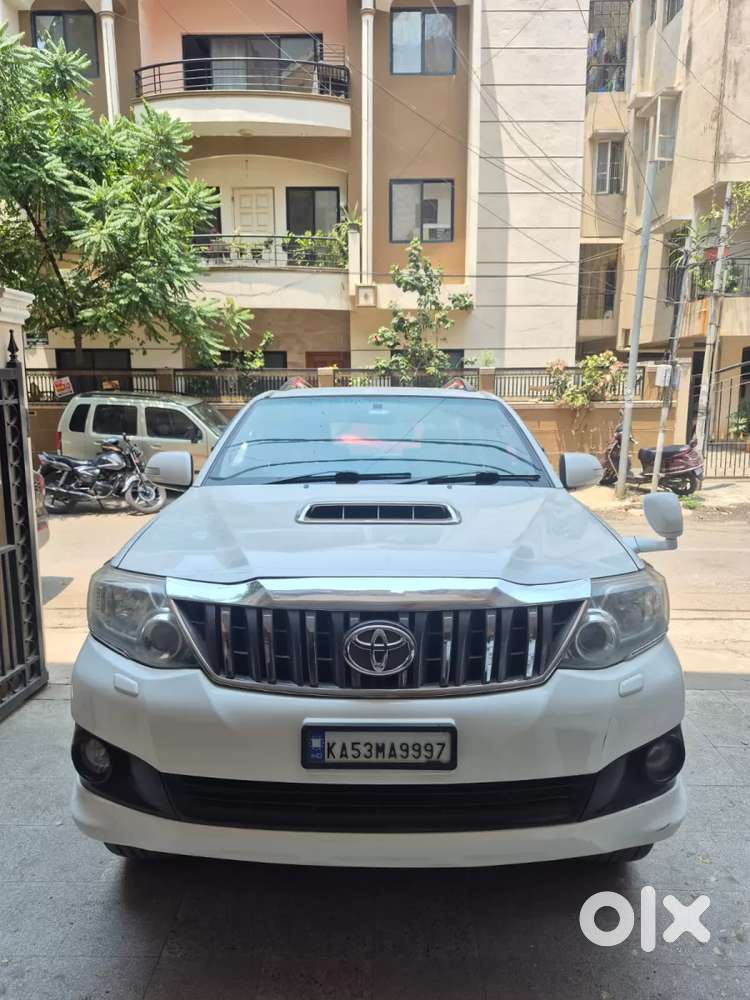 Toyota Fortuner, 2013, Diesel