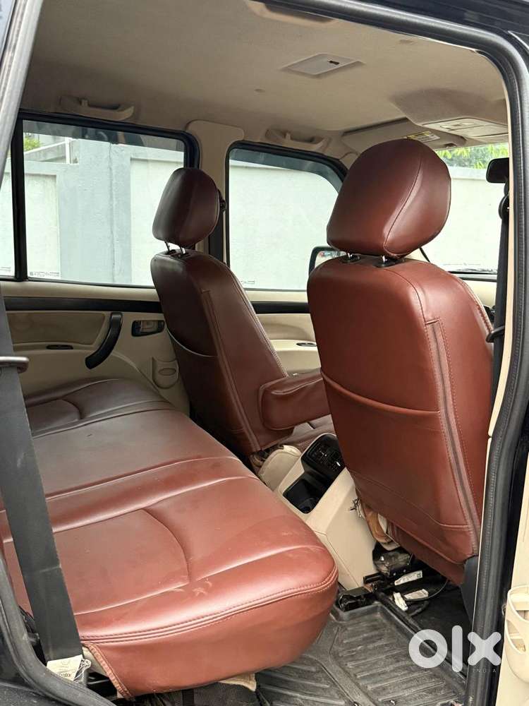 Mahindra Scorpio Classic 2.2 S 11 Mt 7 Str, 2023, Diesel