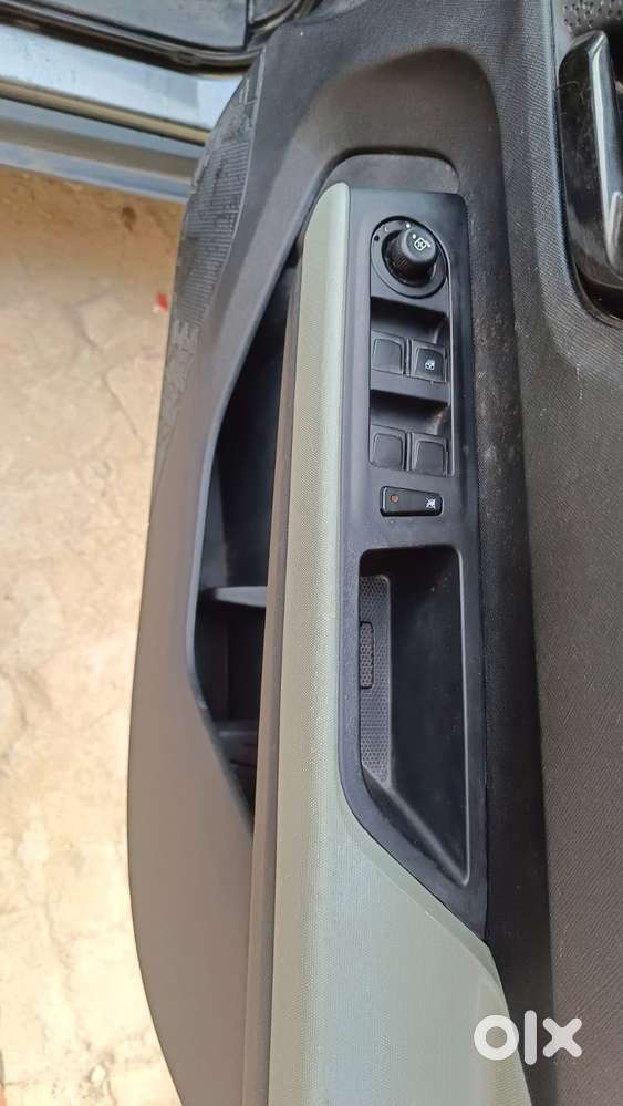 Tata Punch Pure, 2022, Petrol