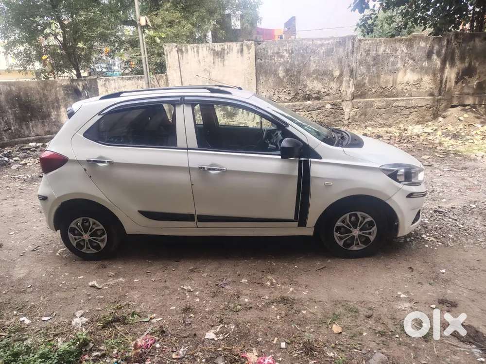 Tata Tiago Revotorq Xe