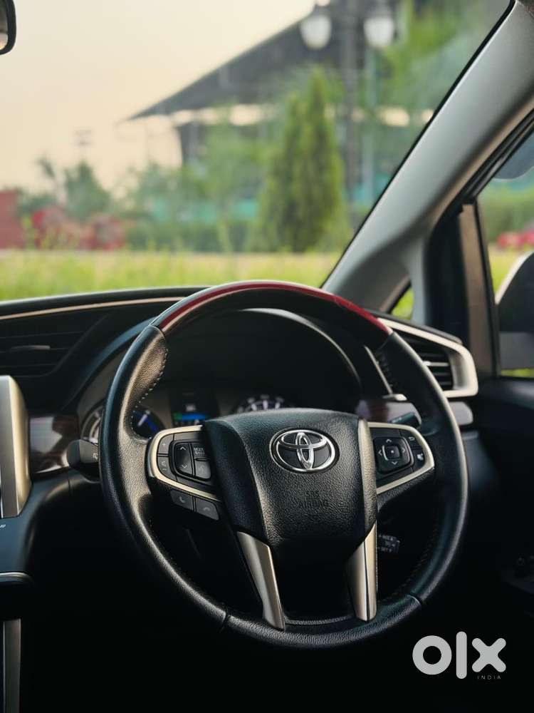 Toyota Innova Crysta 2.4 V, 2022, Diesel