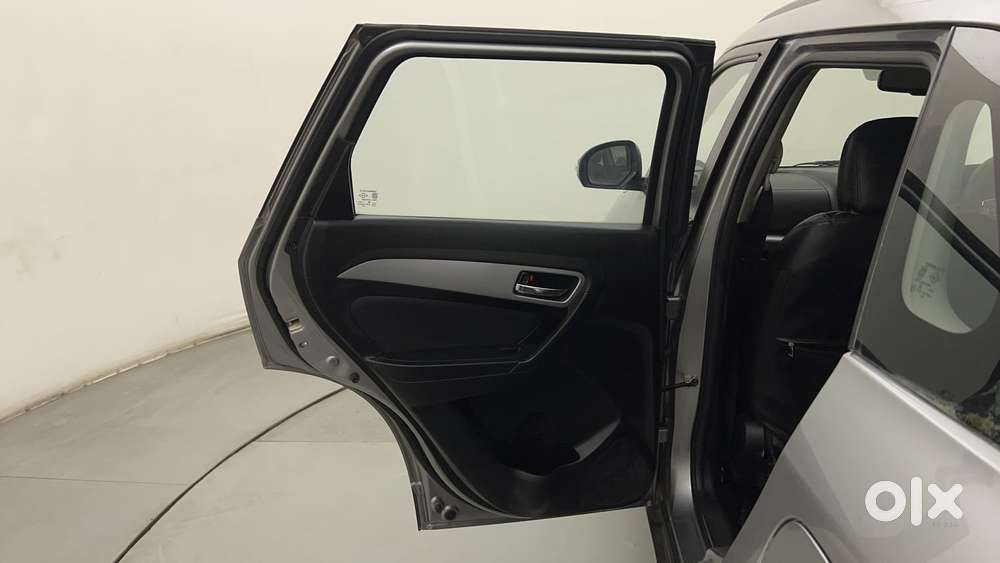 Maruti Suzuki Vitara Brezza 1.5 Zxi Plus At, 2021, Petrol