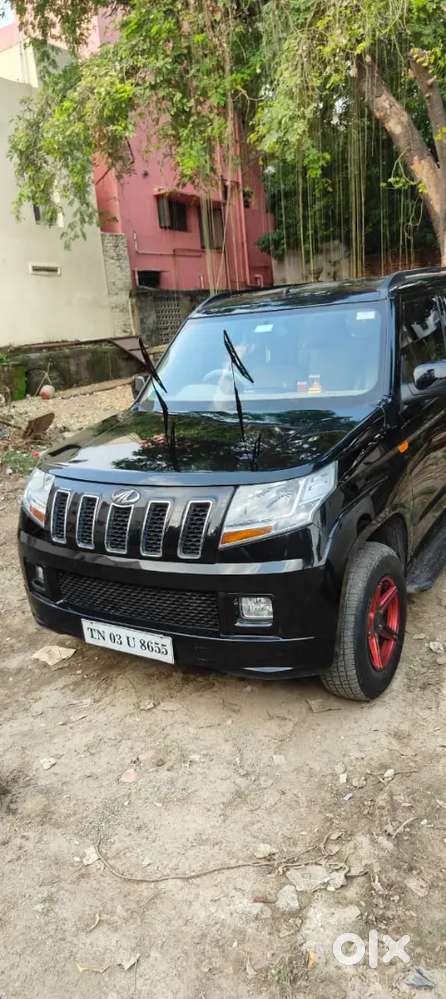 Mahindra Tuv 300 2017