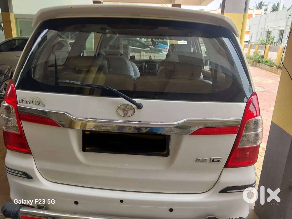 Toyota Innova 2.5g 7 Str 2015/2016 Diesel – Company Service, T Board