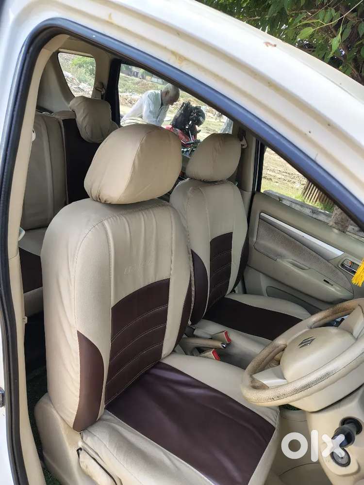 Maruti Suzuki Ertiga 2013 डीज़ल