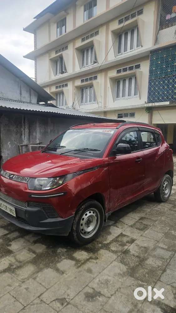 Mahindra Kuv100 Nxt Petrol 2017