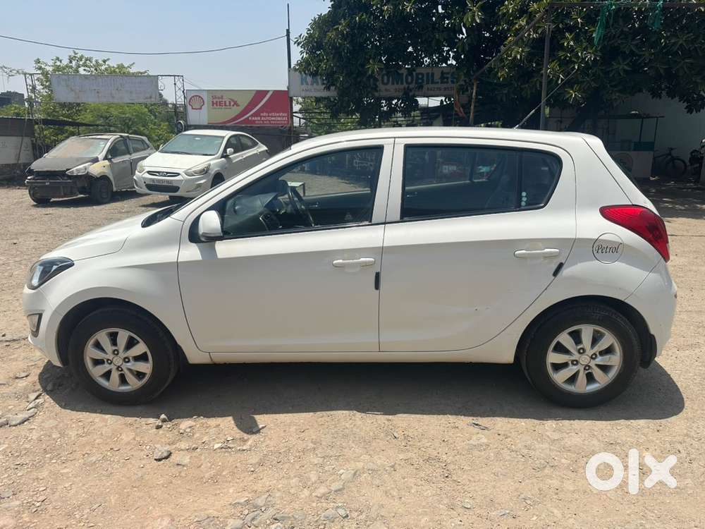 Hyundai I20 Sportz Opt 2012 Petrol
