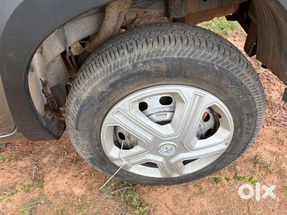 Mahindra Kuv 100, 2018, Petrol