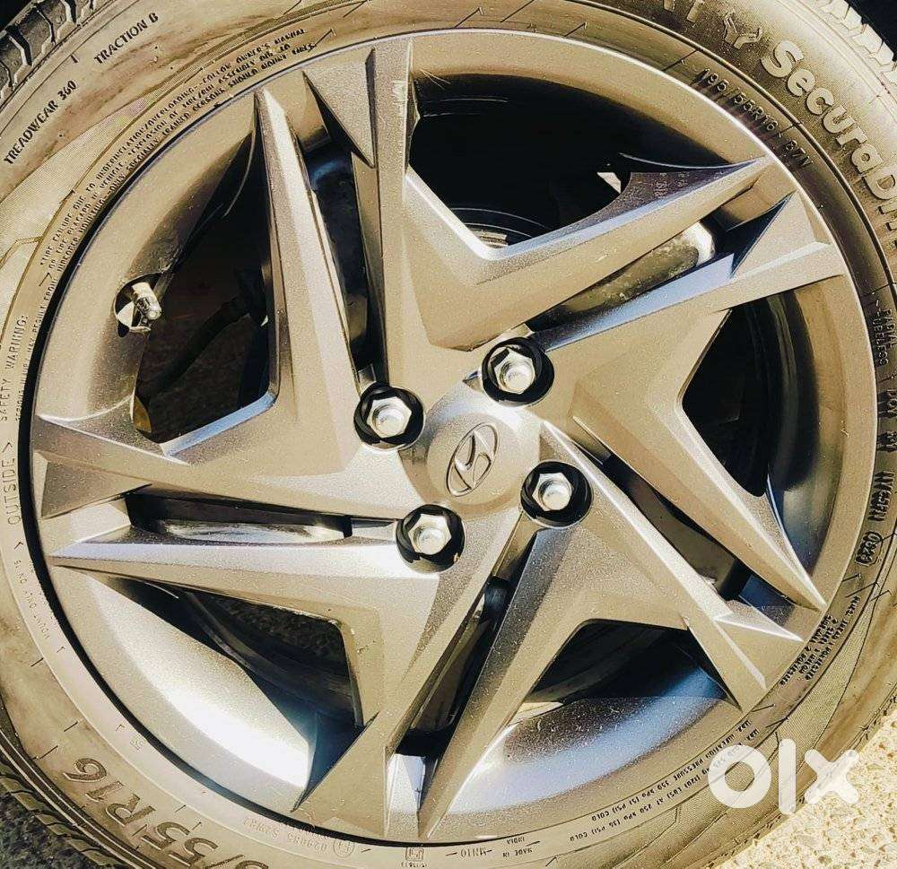 Hyundai I20 Sportz Plus, 2023, Petrol