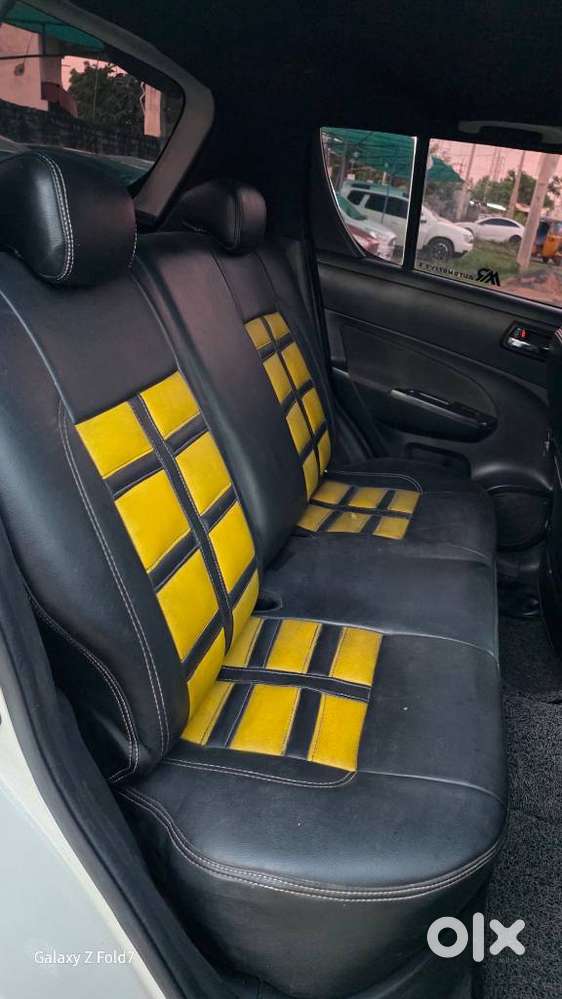 Maruti Suzuki Swift 1.2 Vxi Deca Limited Edition, 2015, Petrol