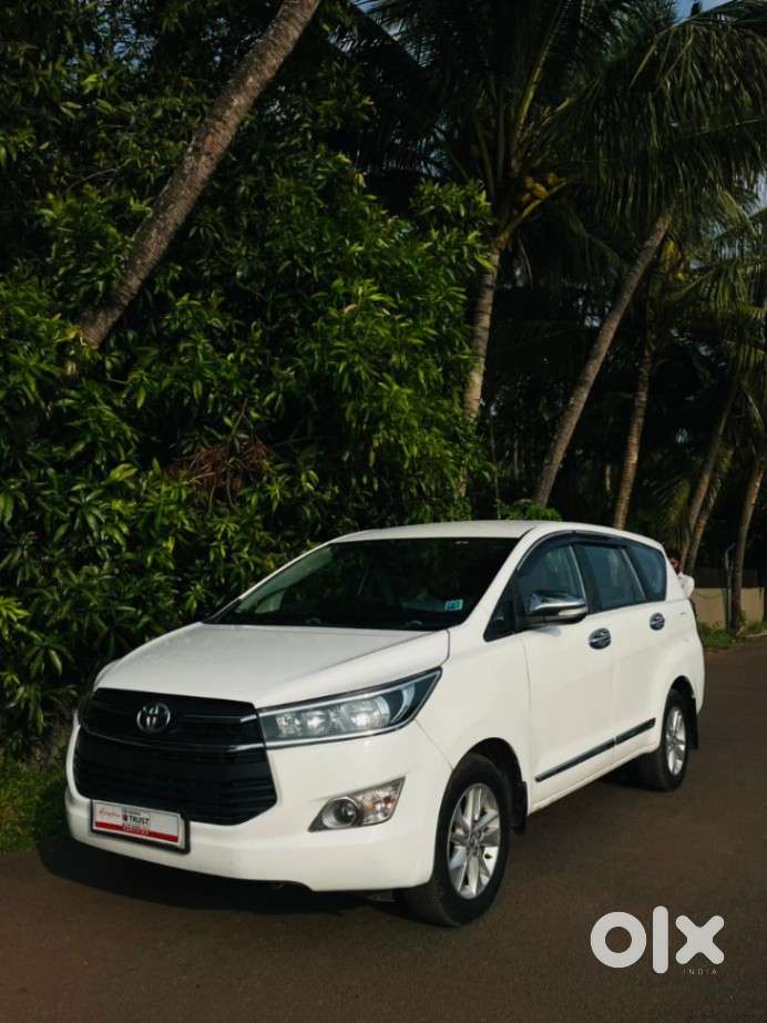 Toyota Innova Crysta 2.8 Gx At, 2016, Diesel