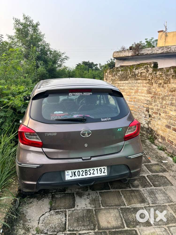 Tata Tiago 2016 Petrol Well Maintained