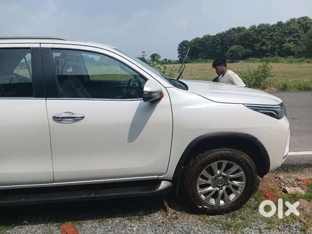 Toyota Fortuner 2024 Diesel Well Maintained