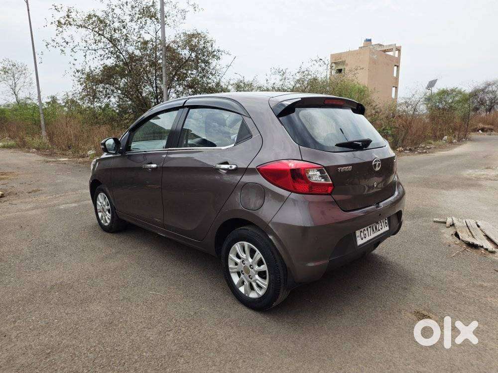 Tata Tiago Xz Opt, 2017, Petrol