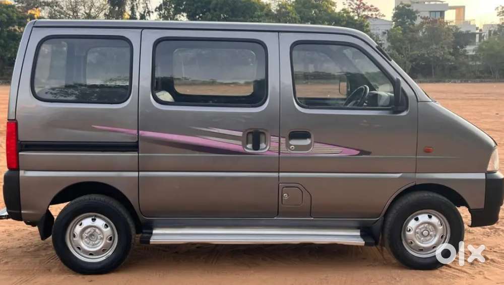 Single Owner Maruti Eeco Van