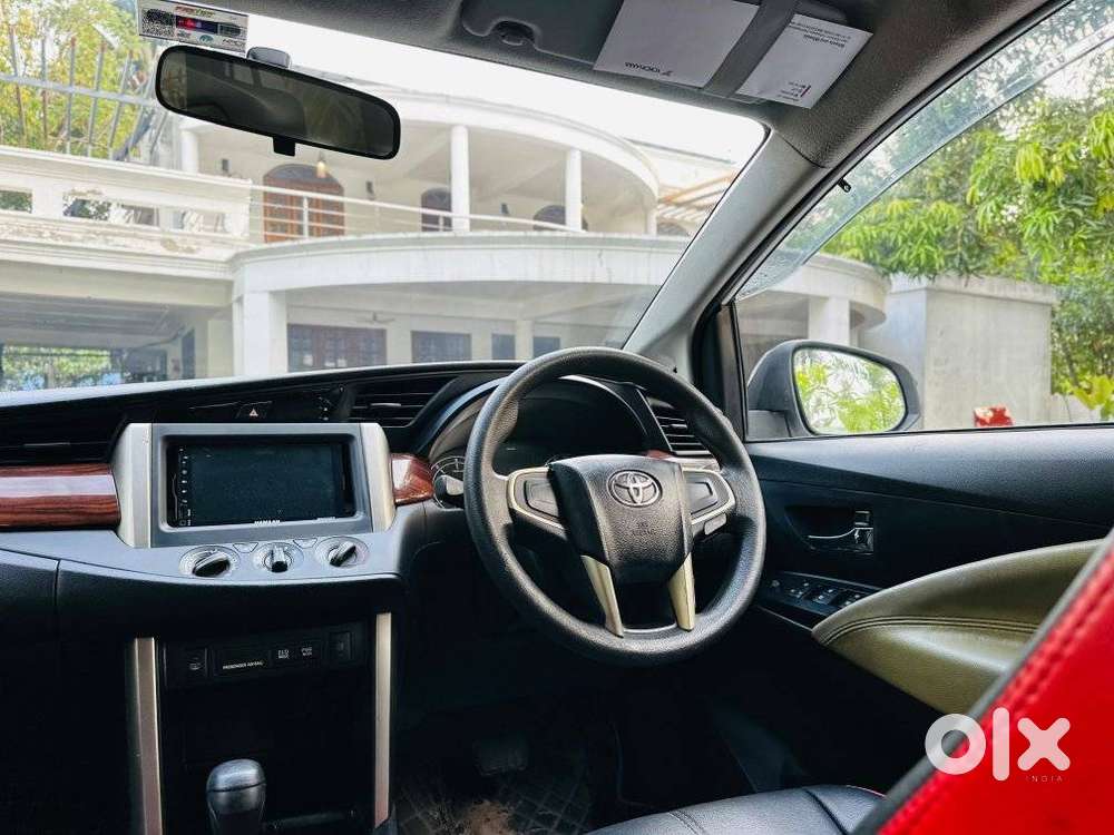 Toyota Innova Crysta 2.8 Gx At, 2016, Diesel