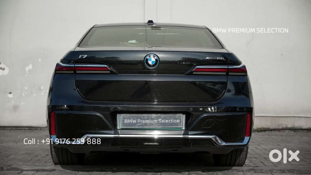Bmw I7 Xdrive60, 2023, Electric