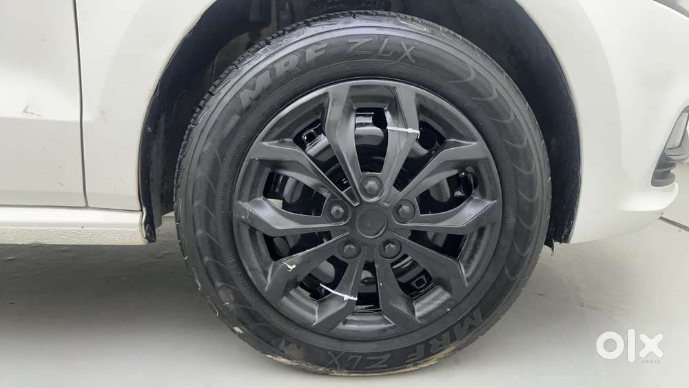 Volkswagen Polo 2009-2013 Petrol Comfortline 1.2l, 2017, Petrol