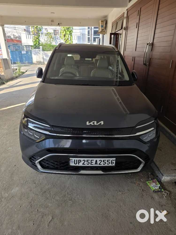 Kia Carens 2024 Diesel 55000 Km Driven